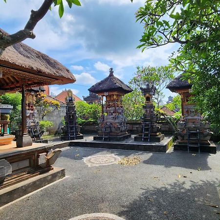 Апартаменти Bale Bali House Убуд Екстер'єр фото