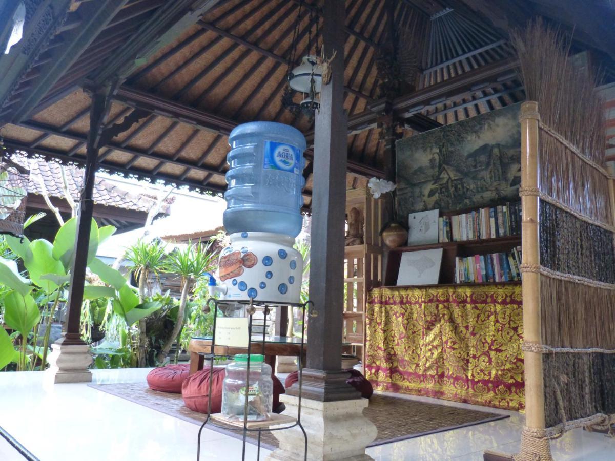 Апартаменти Bale Bali House Убуд Екстер'єр фото