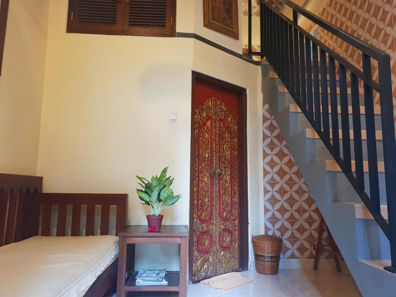Апартаменти Bale Bali House Убуд Екстер'єр фото